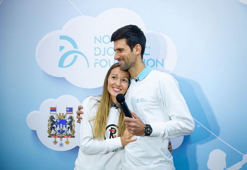 Novak i Jelena Đoković medicinska oprema